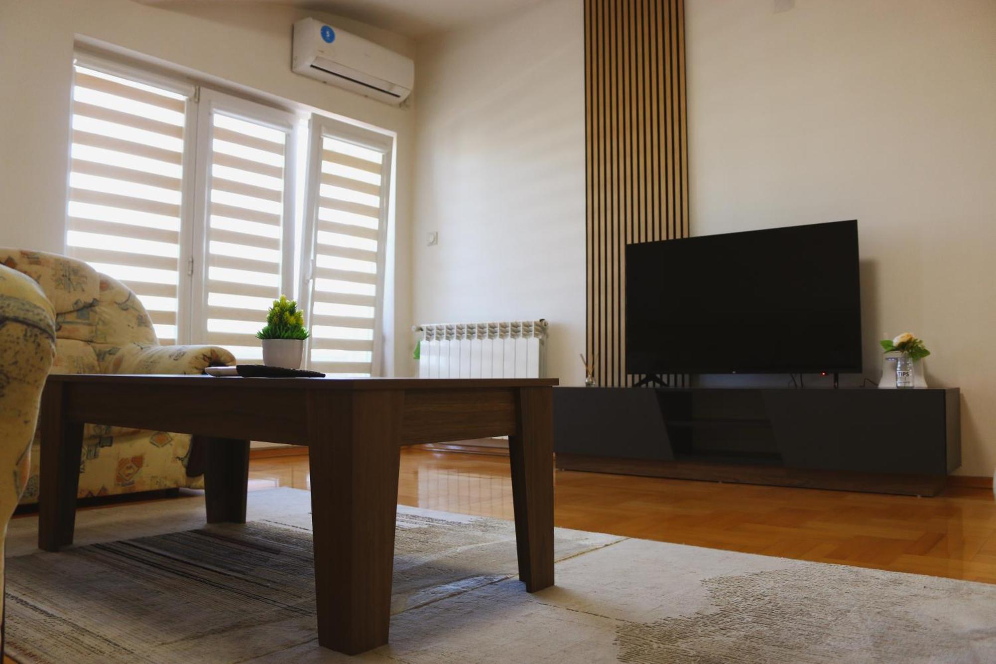 S Apartment Skopje Bagian luar foto