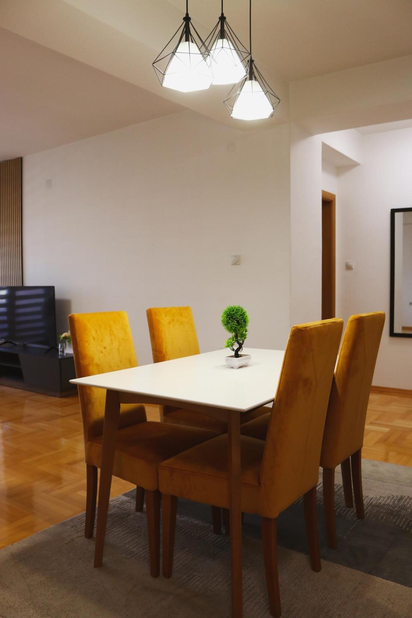 S Apartment Skopje Bagian luar foto